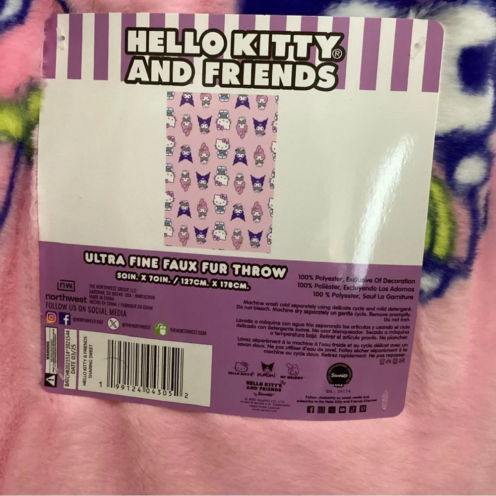 Hello Kitty “Sharing Sweet” Ultra Fine Faux Fur Throw (NWT)